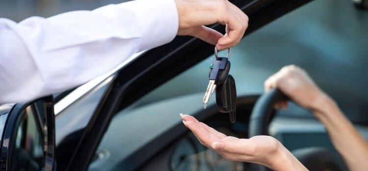 Piano aziendale di noleggio auto. Vantaggi e svantaggi. Attività di autonoleggio.