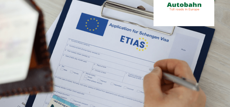 Quali domande vengono poste su un modulo ETIAS? Autorizzazione al viaggio ETIAS. ETIAS come compilare il modulo. Come pago la mia tassa ETIAS? A quanto ammonta la tassa per la domanda ETIAS?
