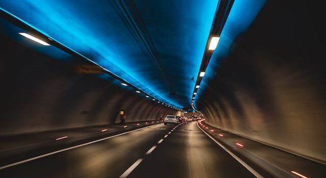 Acquistare, importare e vendere un’auto in Svizzera. Come acquistare un’auto in Svizzera? Siti per la vendita e l’acquisto di automobili in Svizzera.